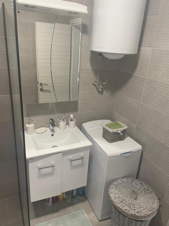 טיווט Studio Apartman Happy Home מראה חיצוני תמונה